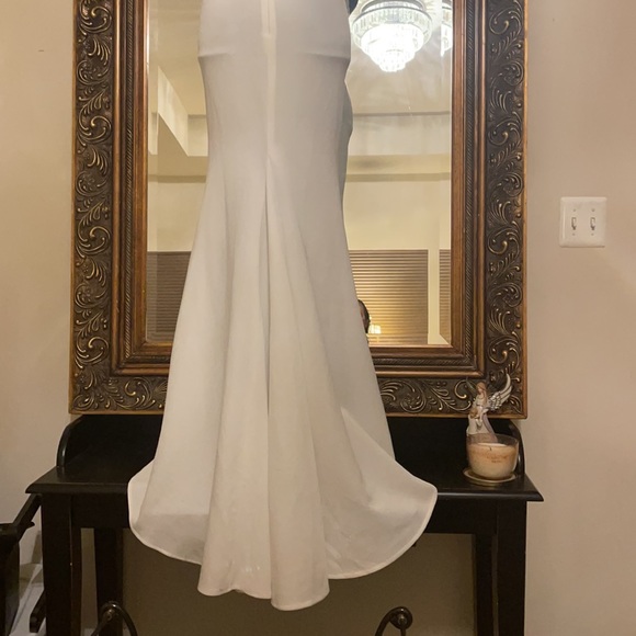 Wedding dress by Grace Karin size 2 - Picture 2 of 6